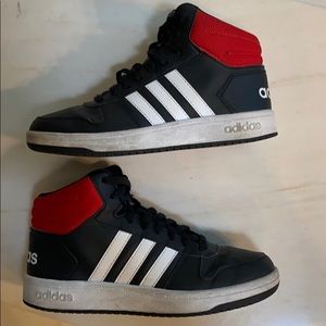 Adidas- Hightops Boys